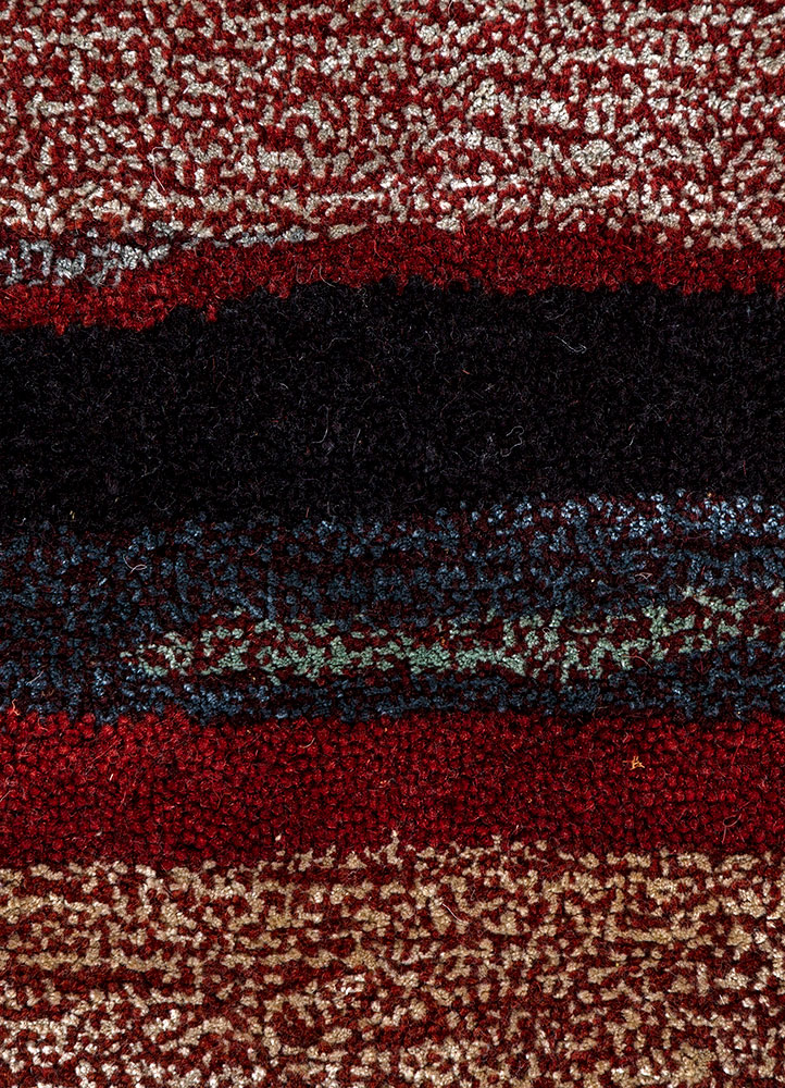 linear red and orange wool and viscose hand tufted Rug - CloseUp