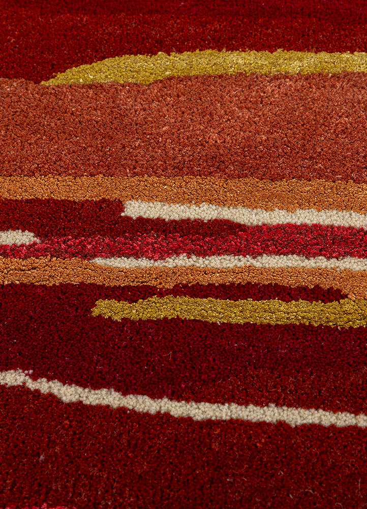 linear red and orange wool and viscose hand tufted Rug - CloseUp