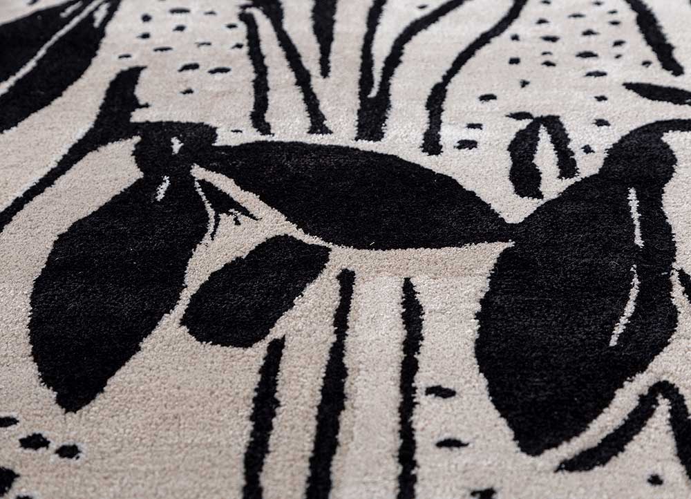 hacienda ivory wool and viscose hand tufted Rug - CloseUp