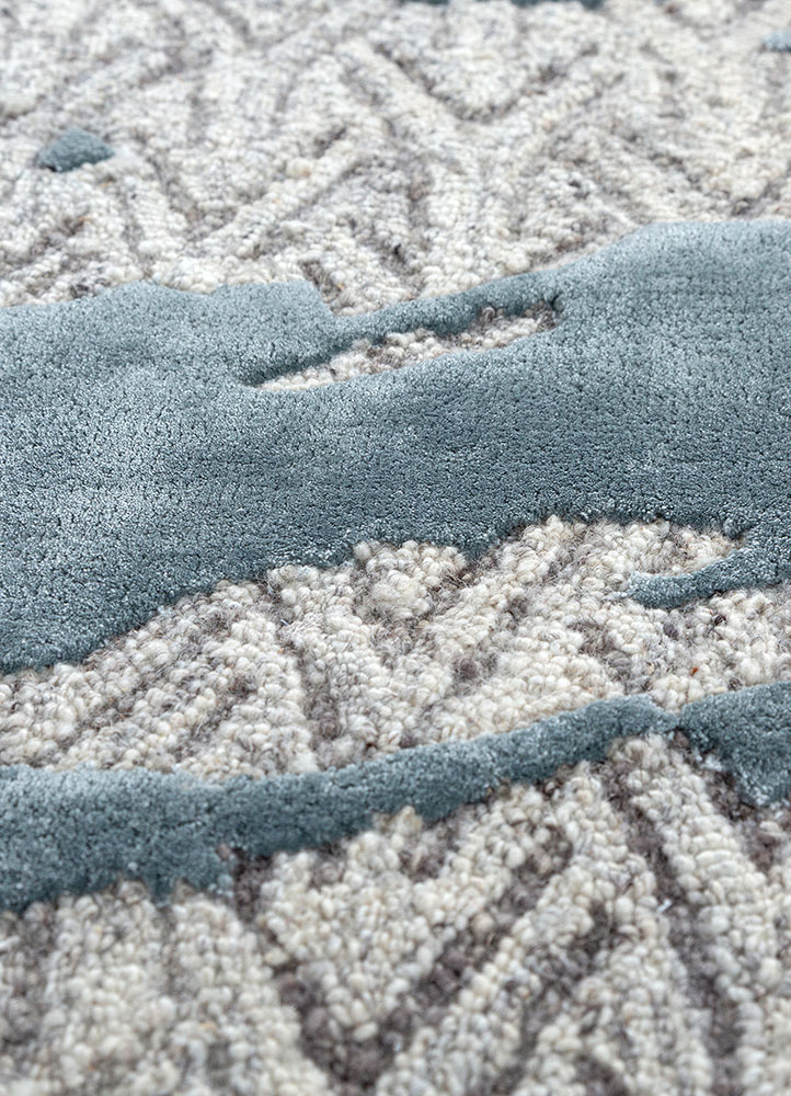 pathways blue wool and viscose hand tufted Rug - CloseUp
