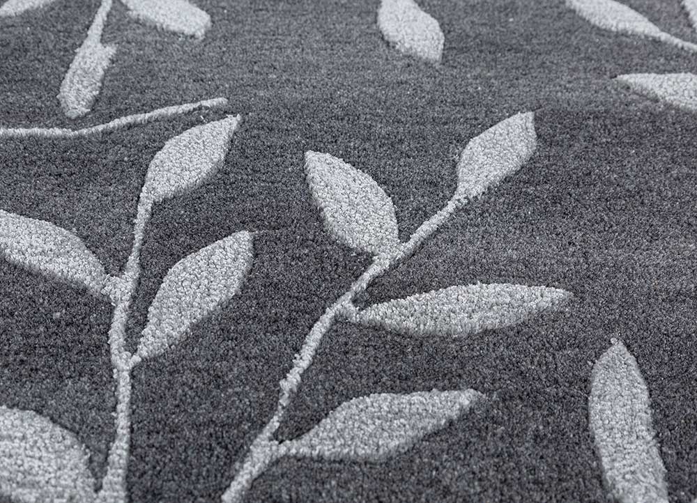 aurelia blue wool and viscose hand tufted Rug - CloseUp