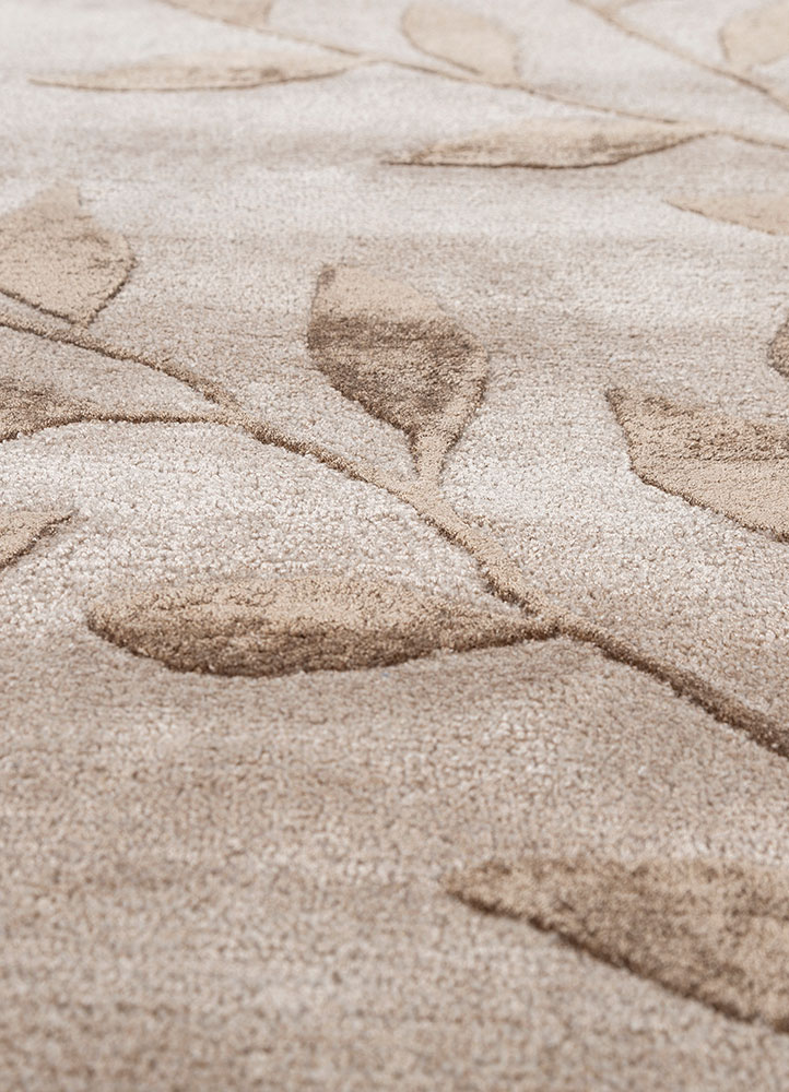 aurelia beige and brown wool and viscose hand tufted Rug - CloseUp