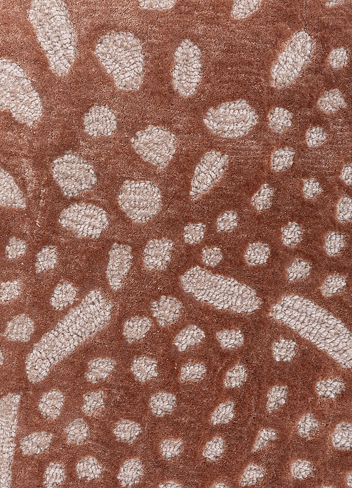 aurelia red and orange wool and viscose hand tufted Rug - CloseUp