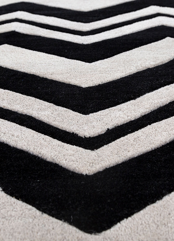 adrift ivory wool hand tufted Rug - CloseUp