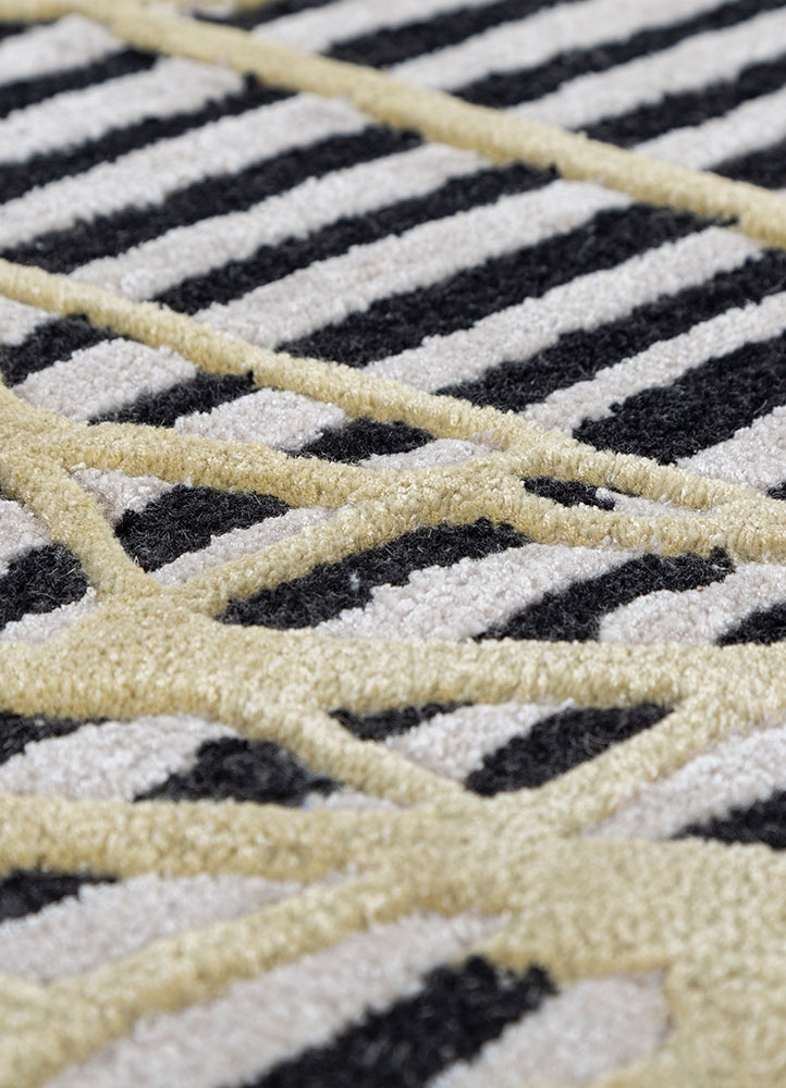adrift grey and black wool and viscose hand tufted Rug - CloseUp