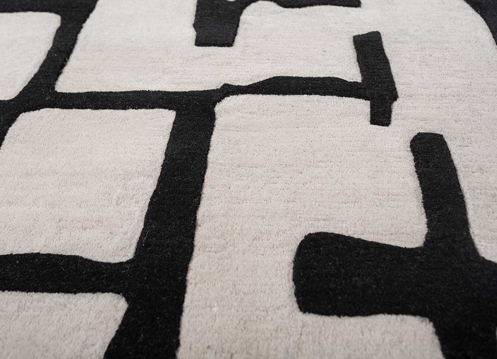 zig zag ivory wool hand tufted Rug - CloseUp