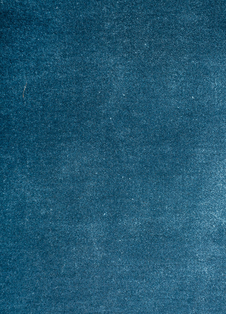 cera blue viscose hand tufted Rug - CloseUp