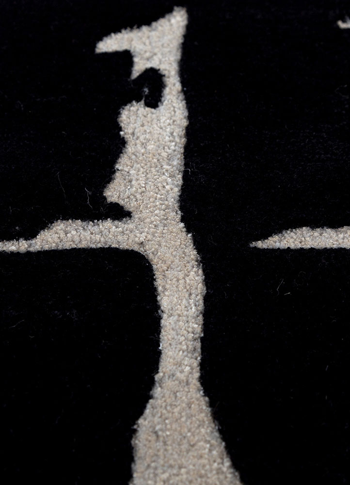 zig zag grey and black wool and viscose hand tufted Rug - CloseUp
