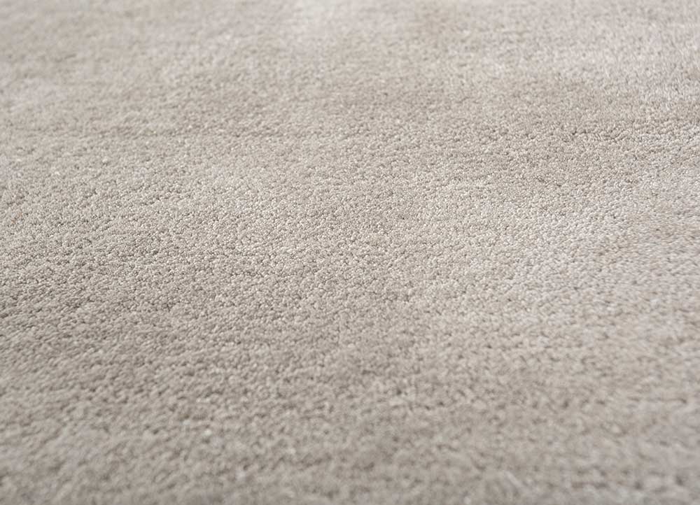 cera grey and black bamboo silk  Rug - CloseUp