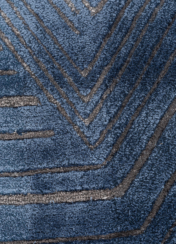 white noise blue wool and viscose hand tufted Rug - CloseUp
