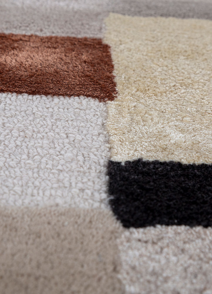 linear ivory wool and viscose hand tufted Rug - CloseUp
