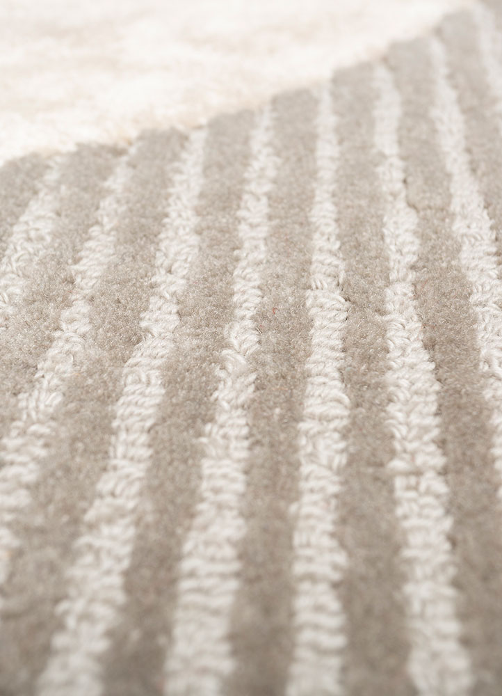 caliedo beige and brown wool and viscose hand tufted Rug - CloseUp