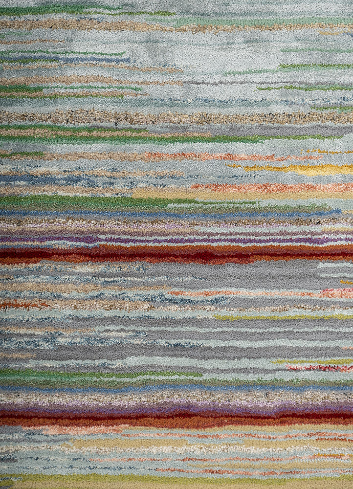 linear blue wool and viscose hand tufted Rug - CloseUp