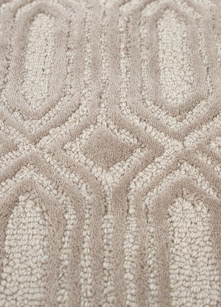 pathways ivory wool hand tufted Rug - CloseUp