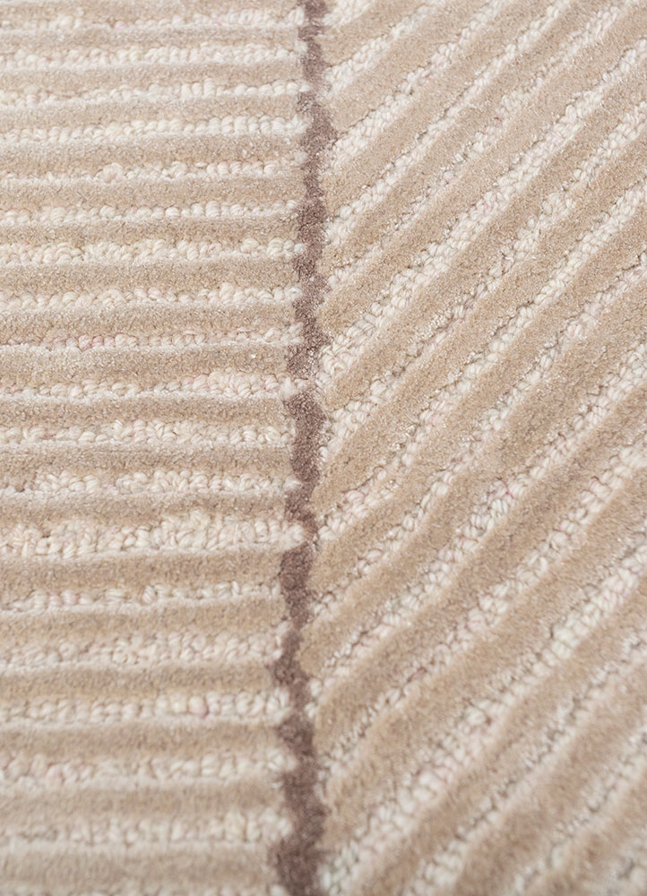 contour ivory wool and viscose hand tufted Rug - CloseUp
