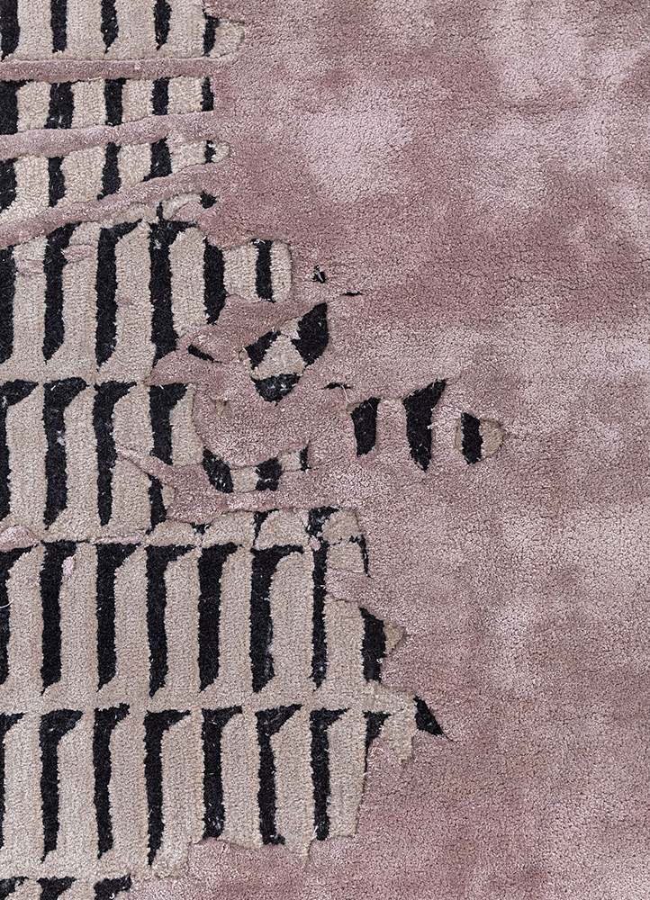adrift pink and purple wool and viscose hand tufted Rug - CloseUp