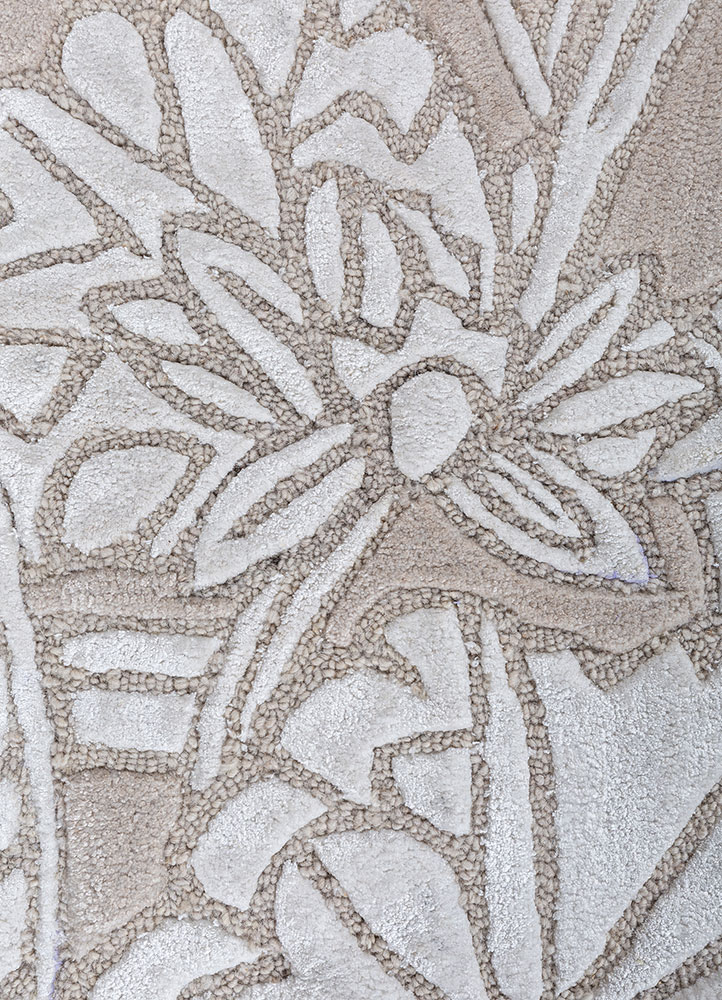 aurelia ivory wool and viscose hand tufted Rug - CloseUp
