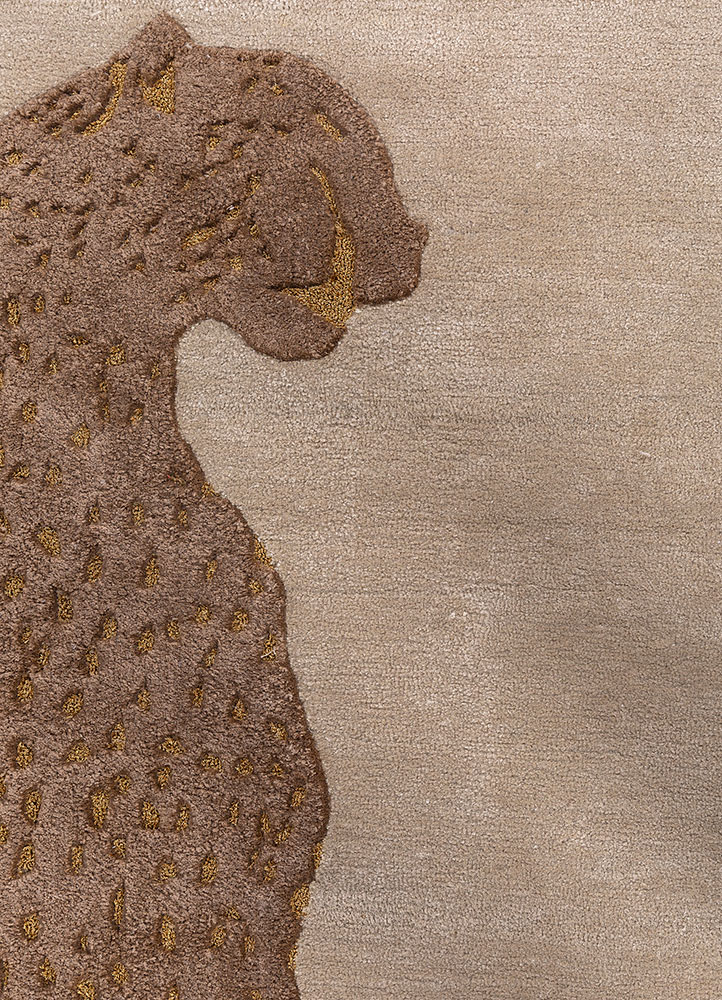 wild wanderlust ivory wool and viscose hand tufted Rug - CloseUp