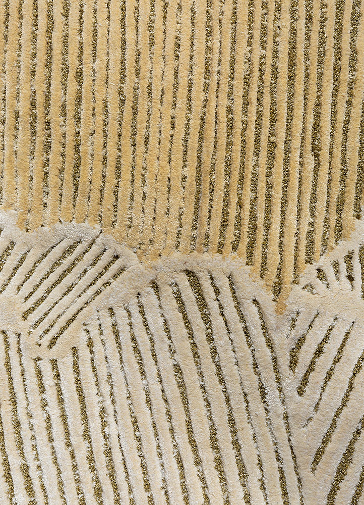 aurelia ivory wool and viscose hand tufted Rug - CloseUp