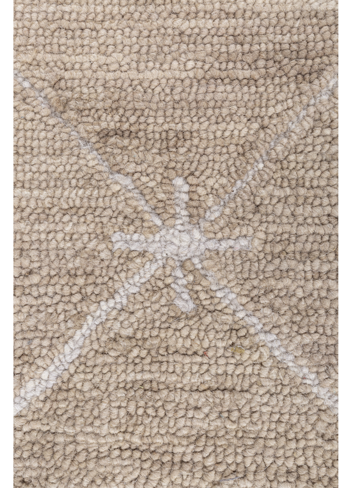 contour beige and brown wool hand tufted Rug - CloseUp