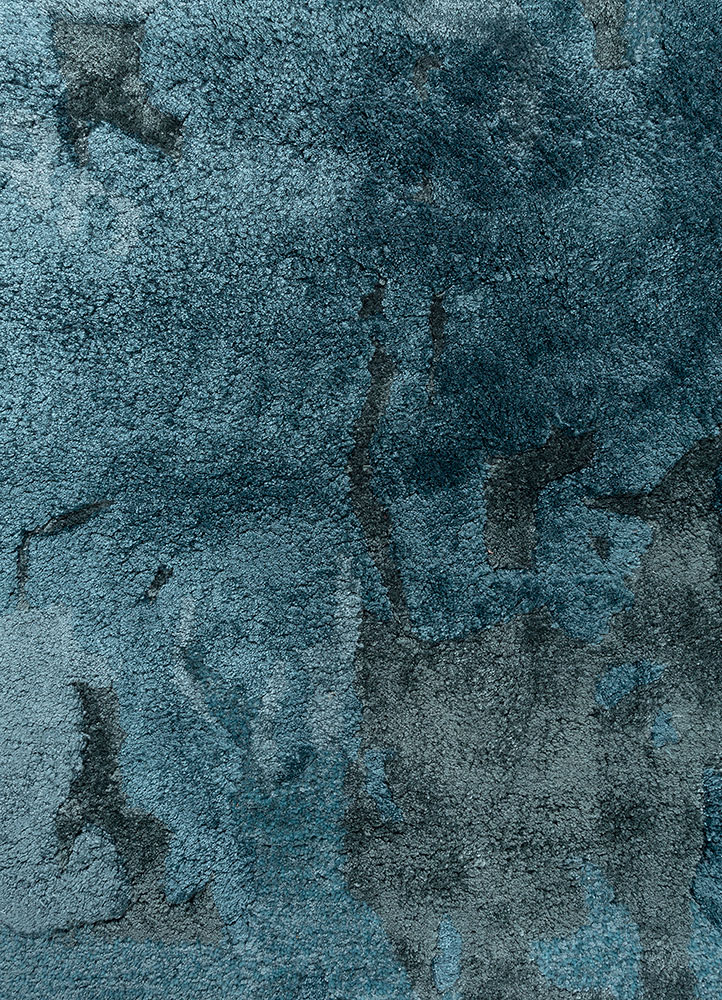 genesis blue wool and viscose hand tufted Rug - CloseUp
