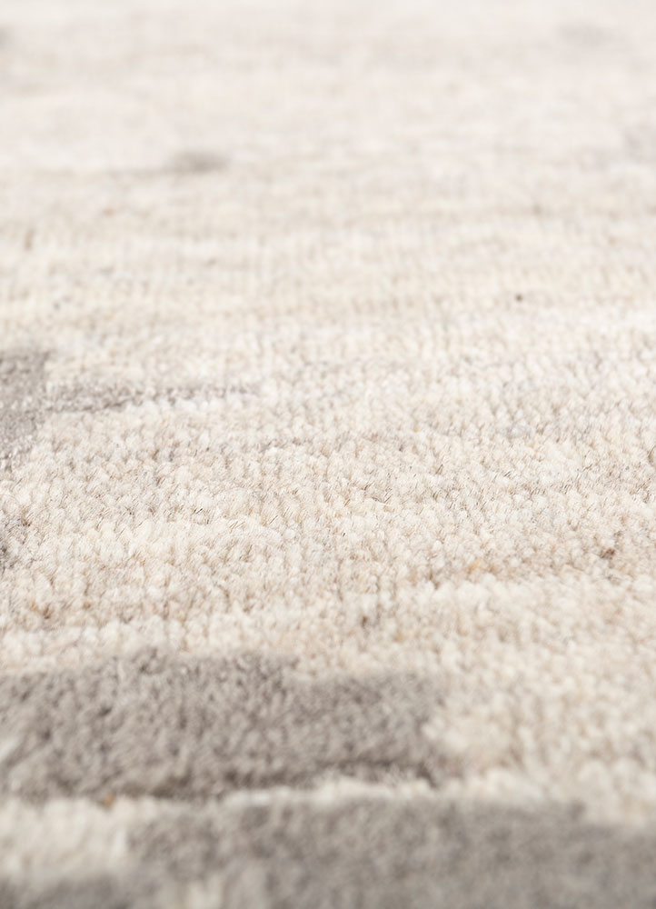 bespoke sile grey and black wool and viscose hand loom Rug - CloseUp