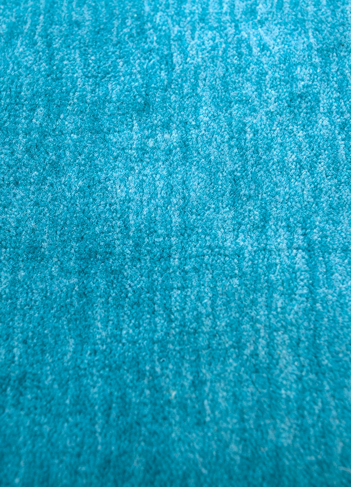 jean blue wool hand loom Rug - CloseUp