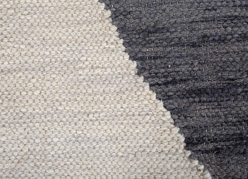checkers grey and black wool flat weaves Rug - CloseUp