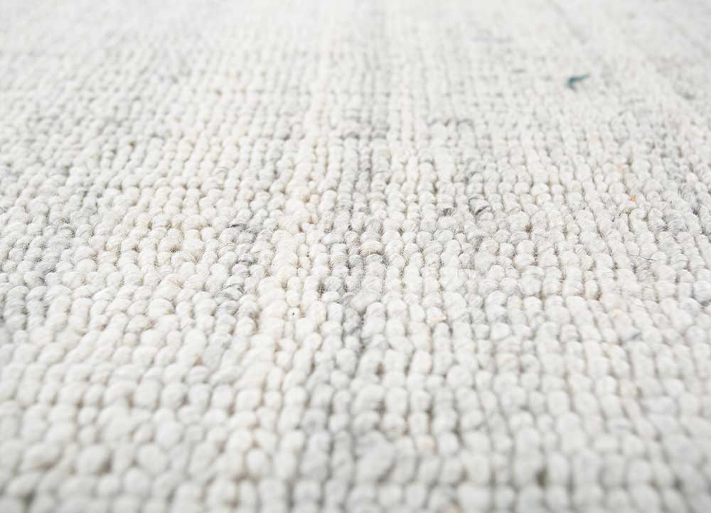 saga blue wool hand loom Rug - CloseUp