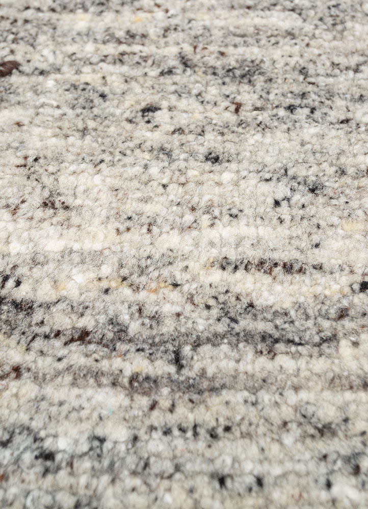 hula ivory wool hand knotted Rug - CloseUp