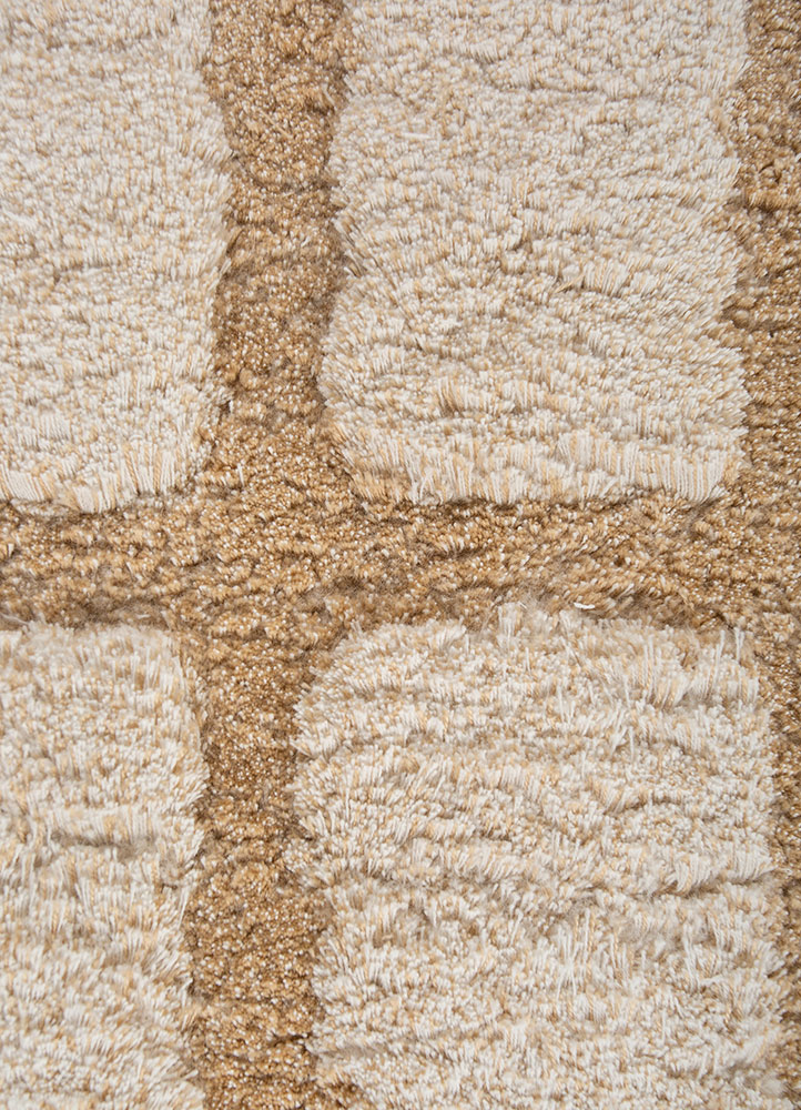 zuri ivory acrylic hand knotted Rug - CloseUp