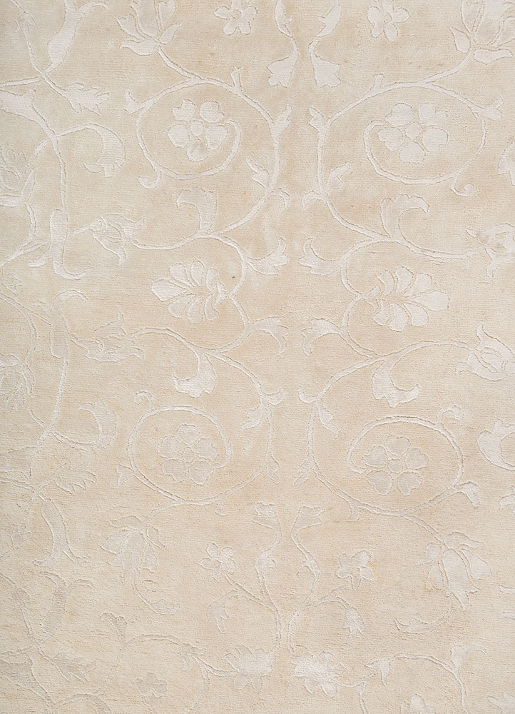 far east ivory viscose hand knotted Rug - CloseUp