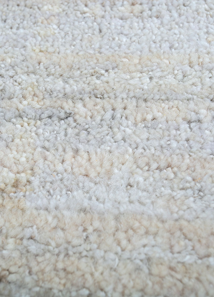 manifest grey and black afghan wool hand knotted Rug - CloseUp