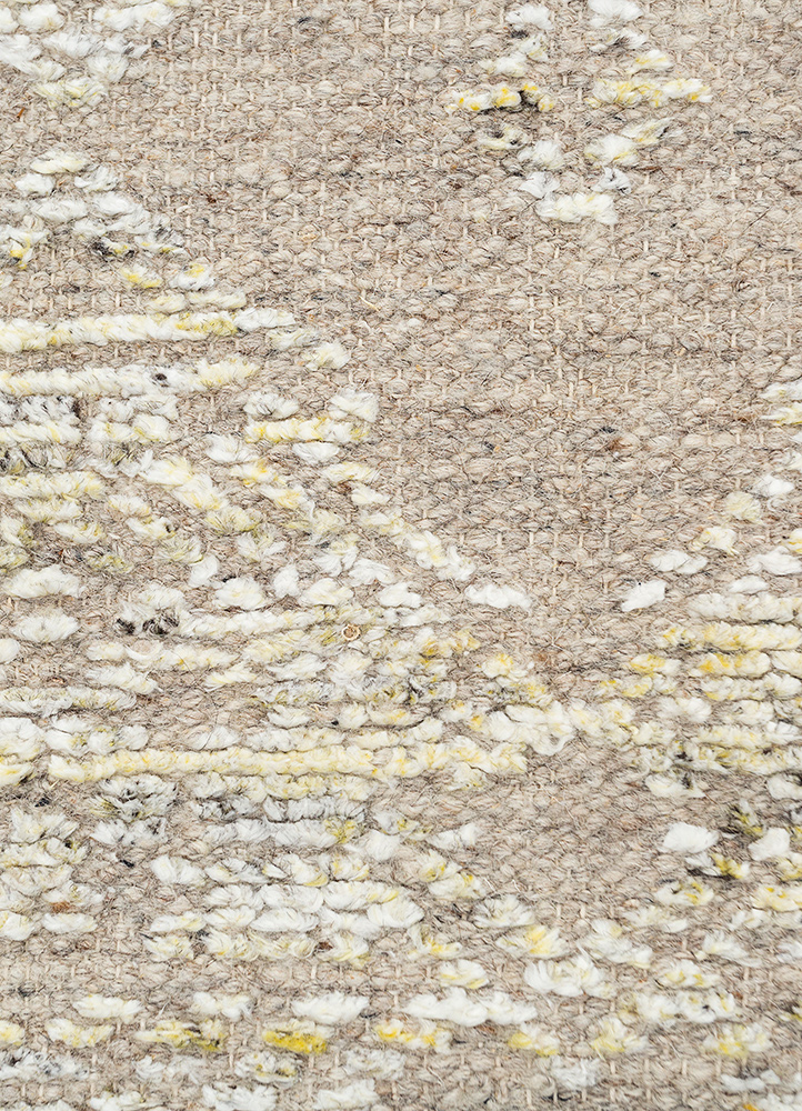 manifest ivory wool hand knotted Rug - CloseUp