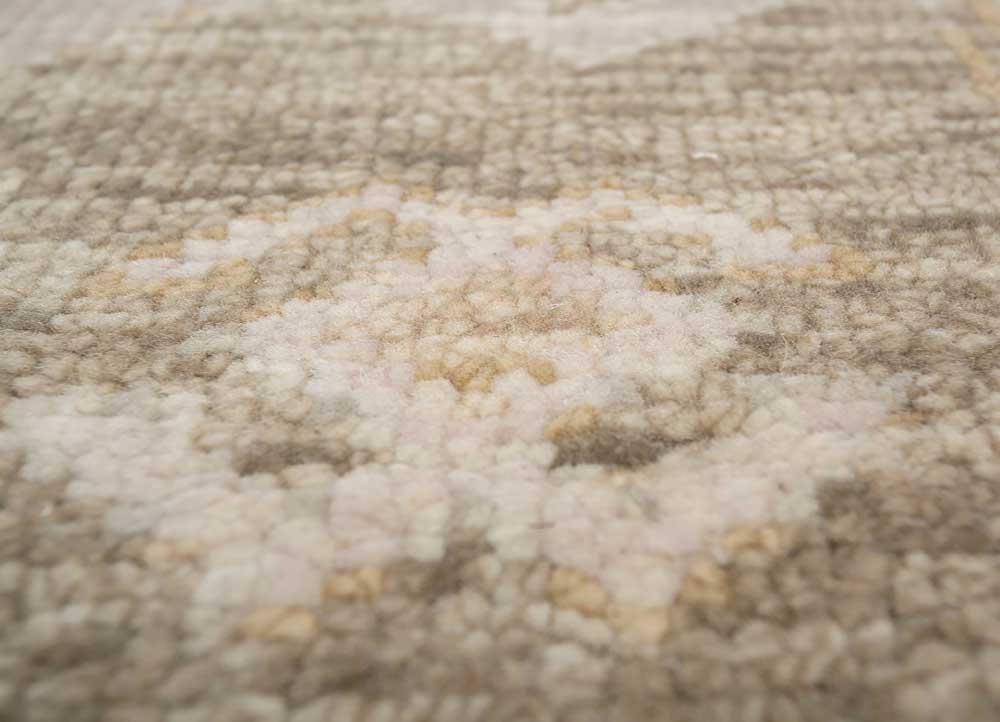 thyme ivory wool hand knotted Rug - CloseUp
