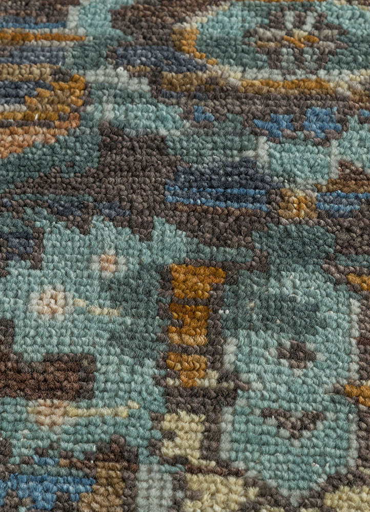 savana grey and black wool hand knotted Rug - CloseUp