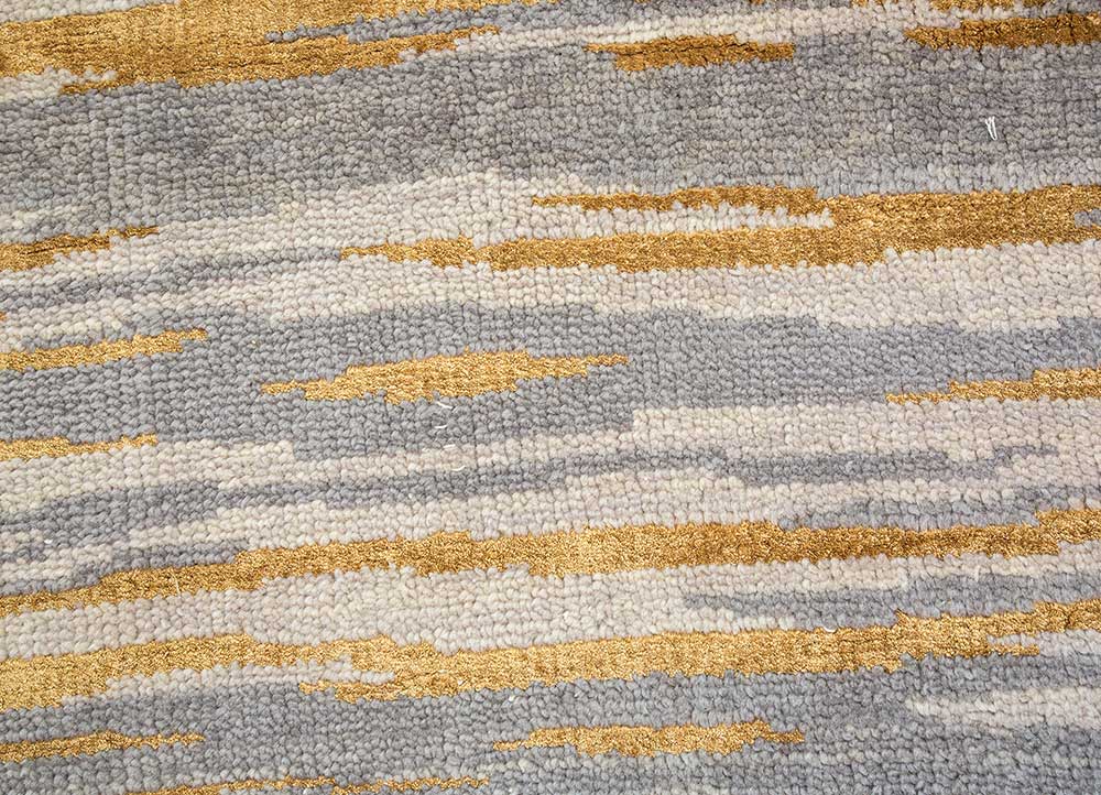 clan grey and black wool and bamboo silk hand knotted Rug - CloseUp