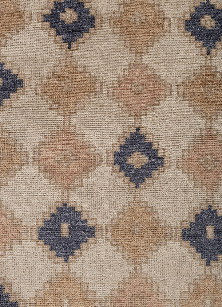 thyme ivory wool hand knotted Rug - CloseUp