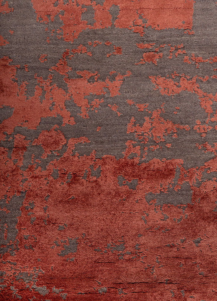 project error by kavi grey and black wool and bamboo silk hand knotted Rug - CloseUp