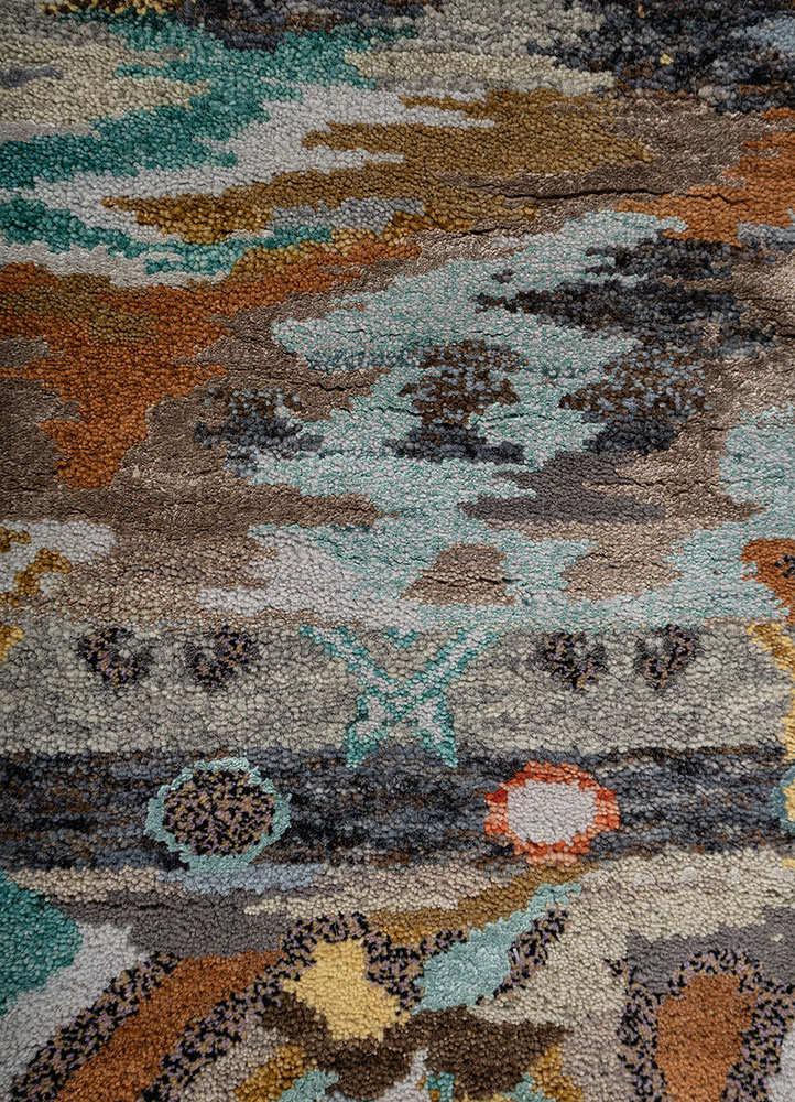 manchaha grey and black wool and bamboo silk hand knotted Rug - CloseUp