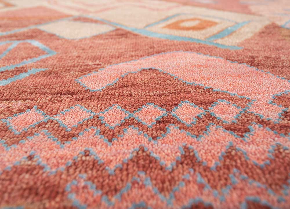 manchaha red and orange wool and bamboo silk hand knotted Rug - CloseUp