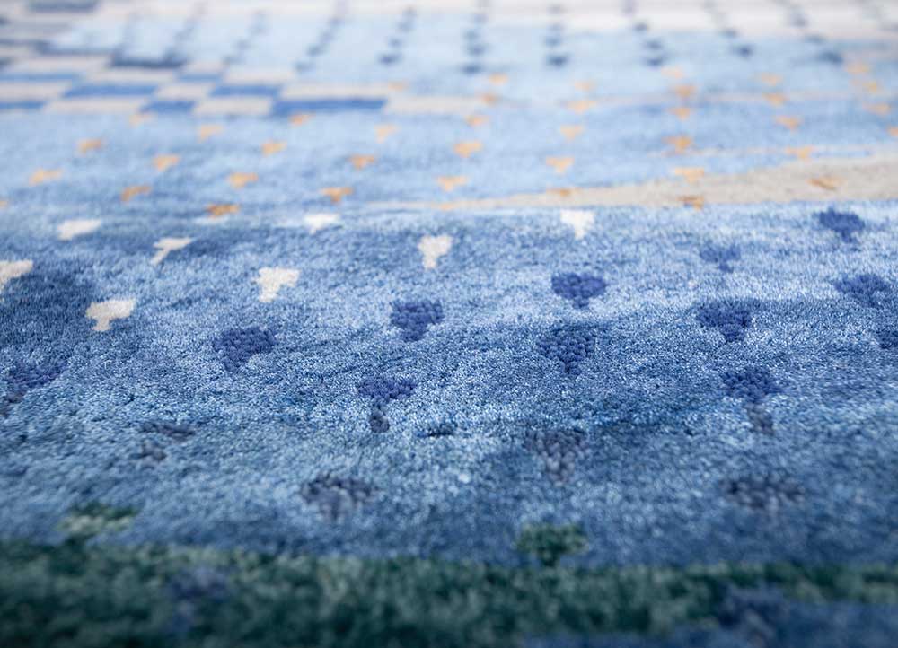 manchaha blue wool and bamboo silk hand knotted Rug - CloseUp