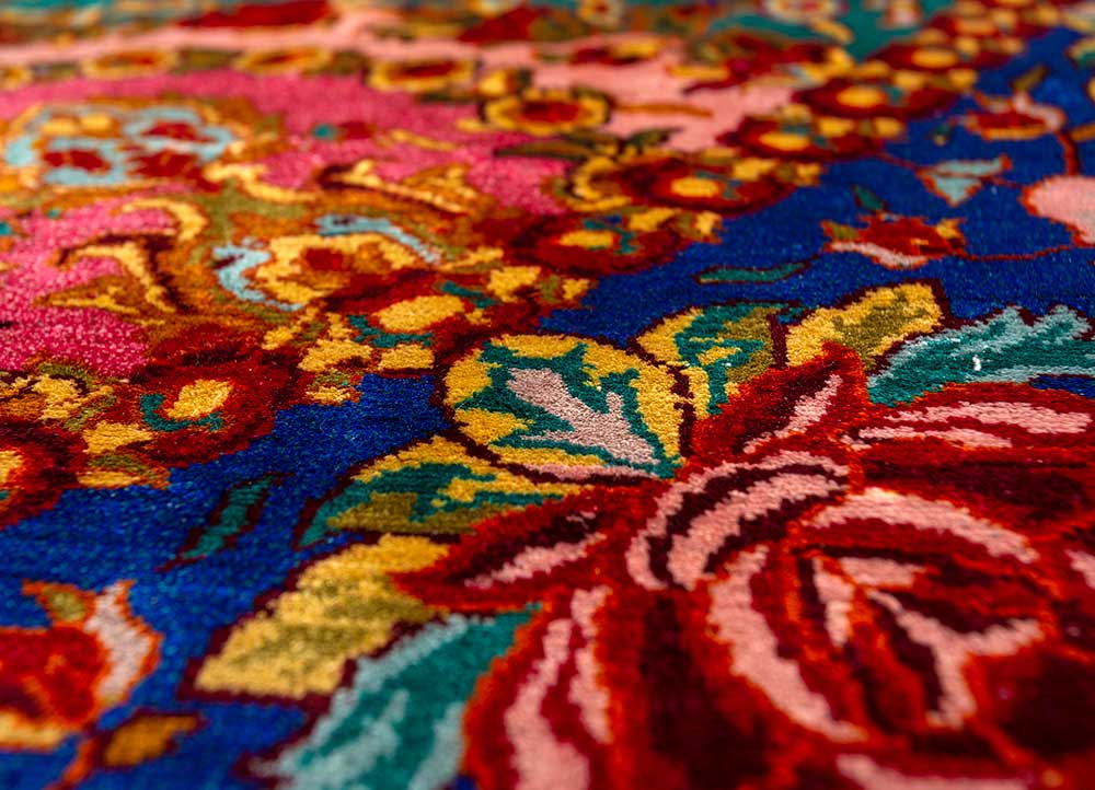 gulmarg blue silk hand knotted Rug - CloseUp