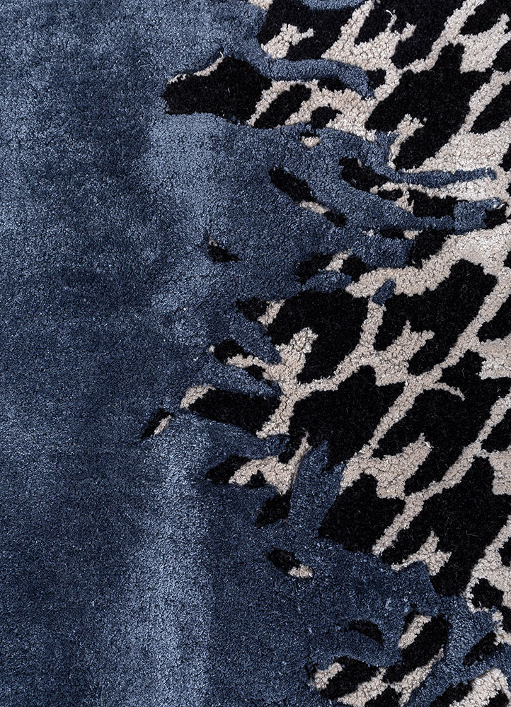 adrift blue wool and viscose hand tufted Rug - CloseUp
