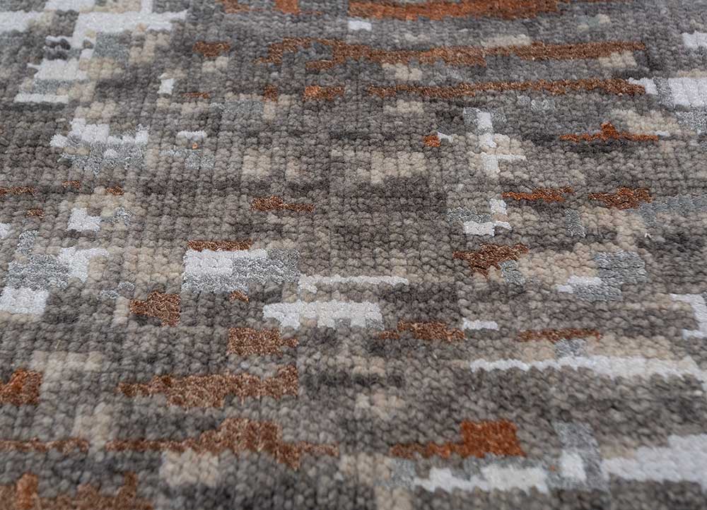 clan grey and black wool and bamboo silk hand knotted Rug - CloseUp