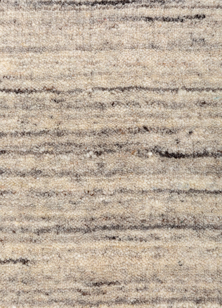 basis ivory wool hand loom Rug - CloseUp