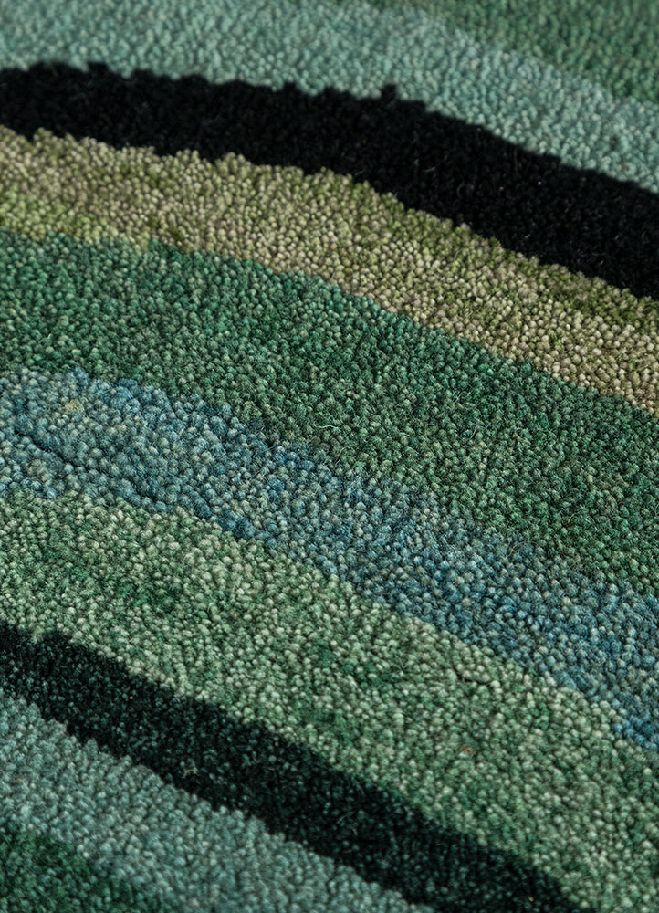 manchaha green wool hand knotted Rug - CloseUp