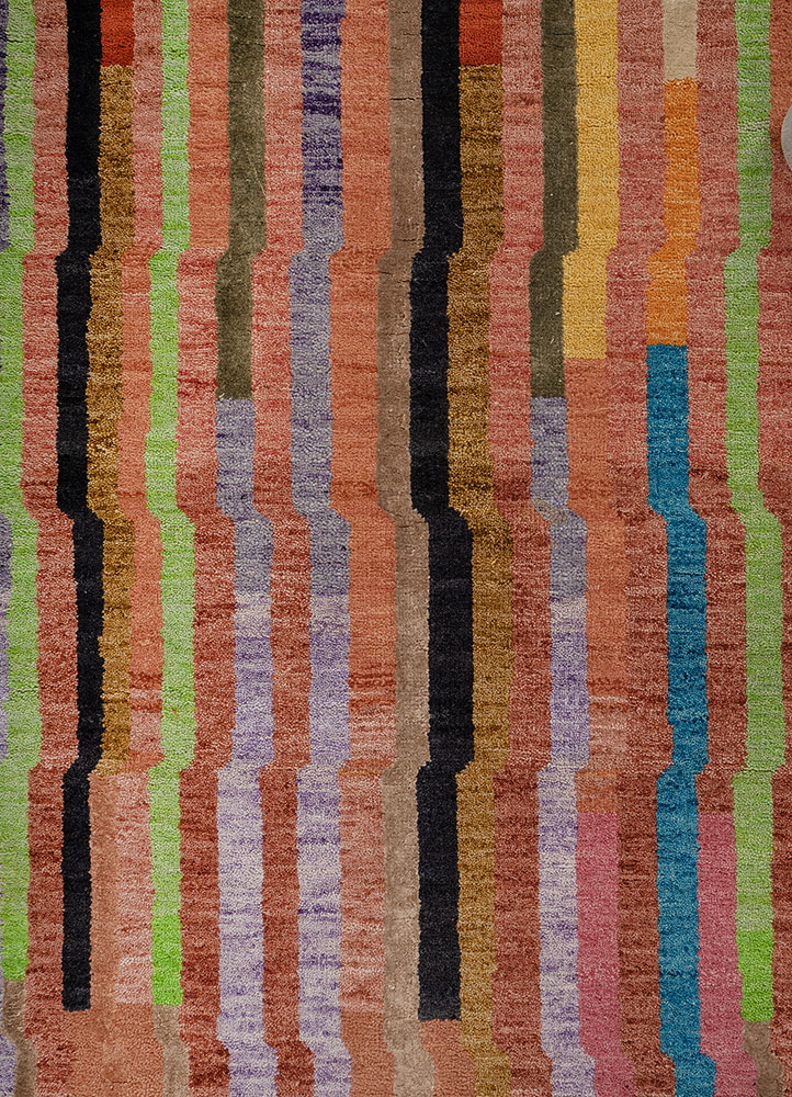manchaha pink and purple wool and bamboo silk hand knotted Rug - CloseUp