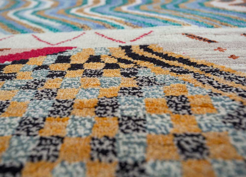freedom manchaha pink and purple wool and bamboo silk hand knotted Rug - CloseUp