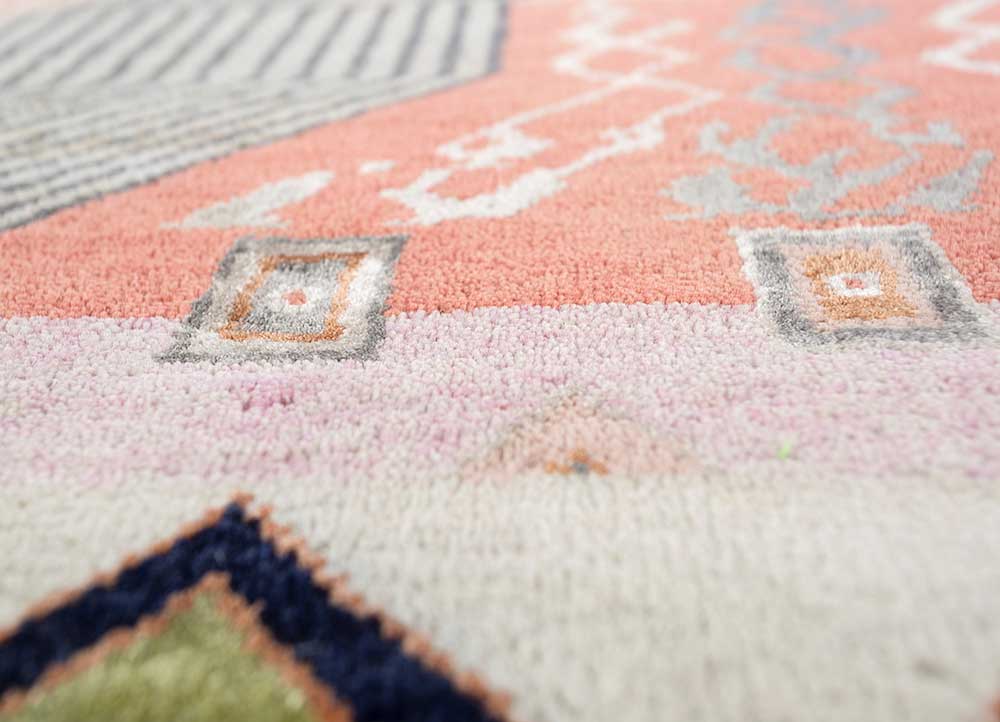 manchaha red and orange wool and bamboo silk hand knotted Rug - CloseUp